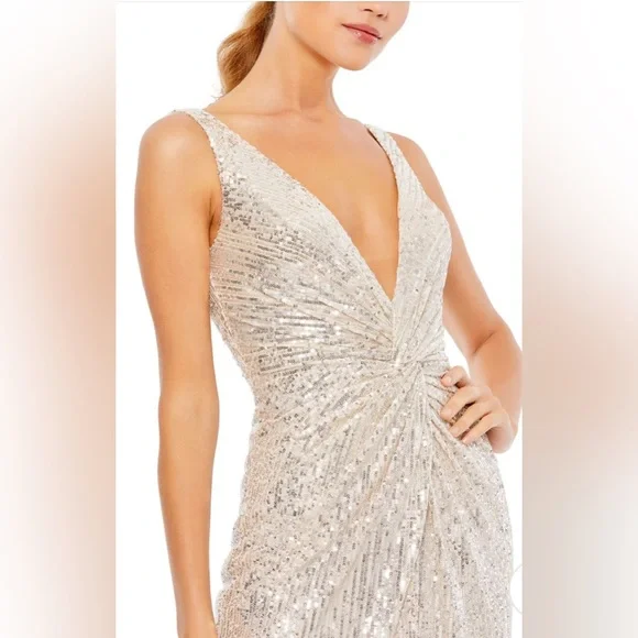 IEENA for MacDugal Front Twist Plunging Silver Sequin Mini Dress